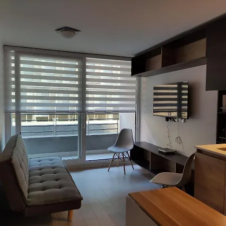 Departamento Lord Cochrane Equipado Apartment